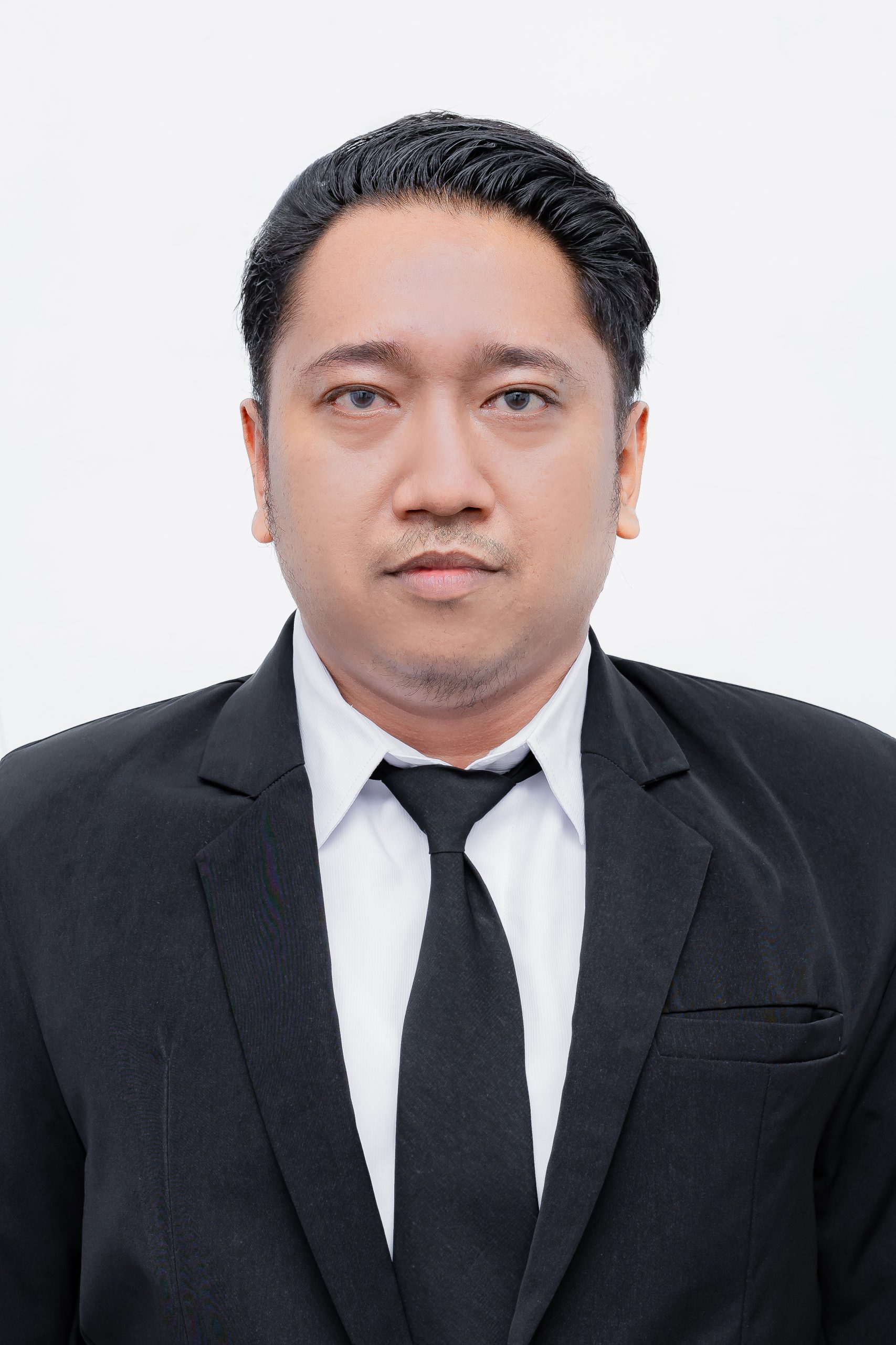 Ike Agung Maulida