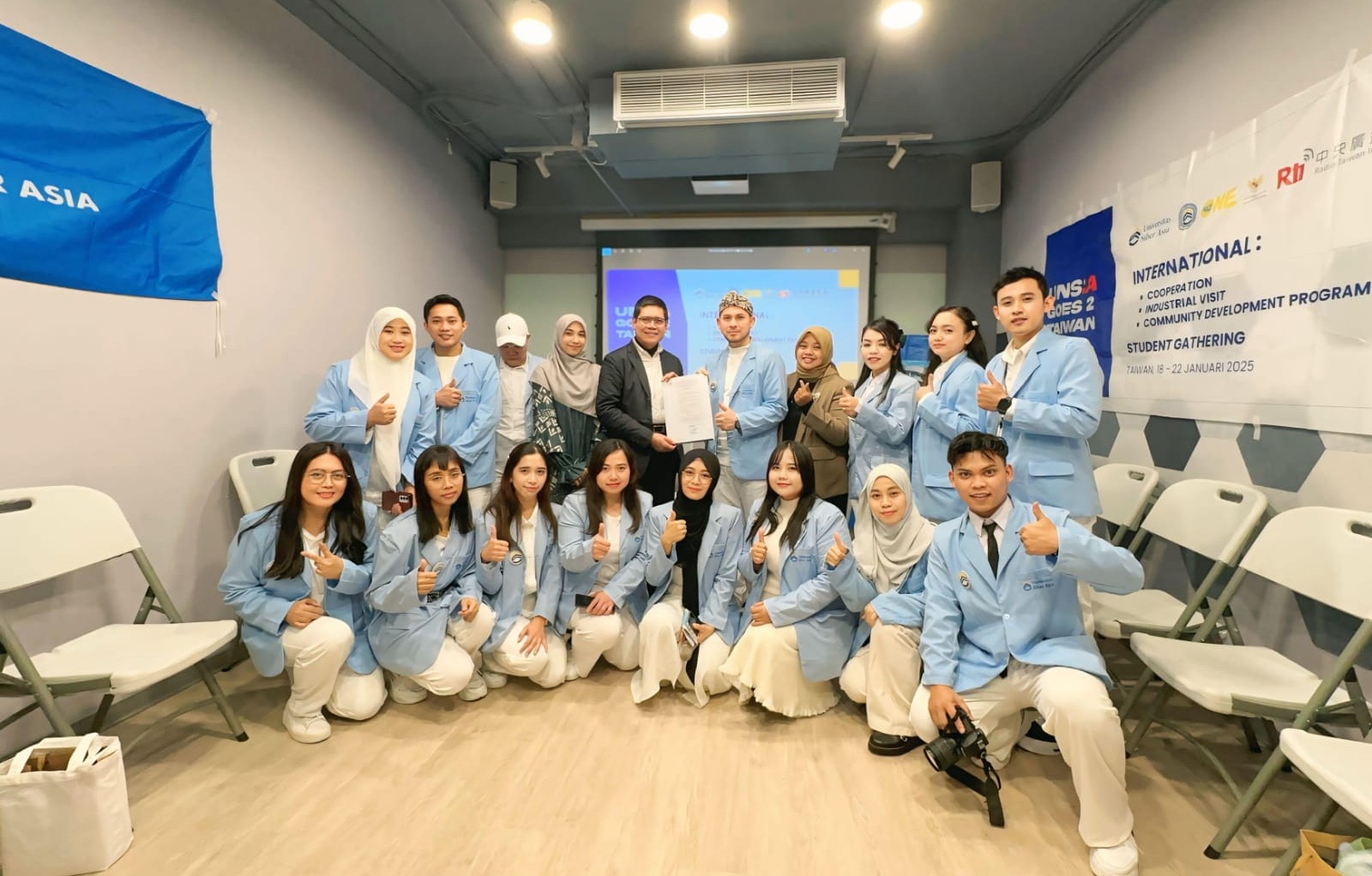 PKM Internasional UNSIA