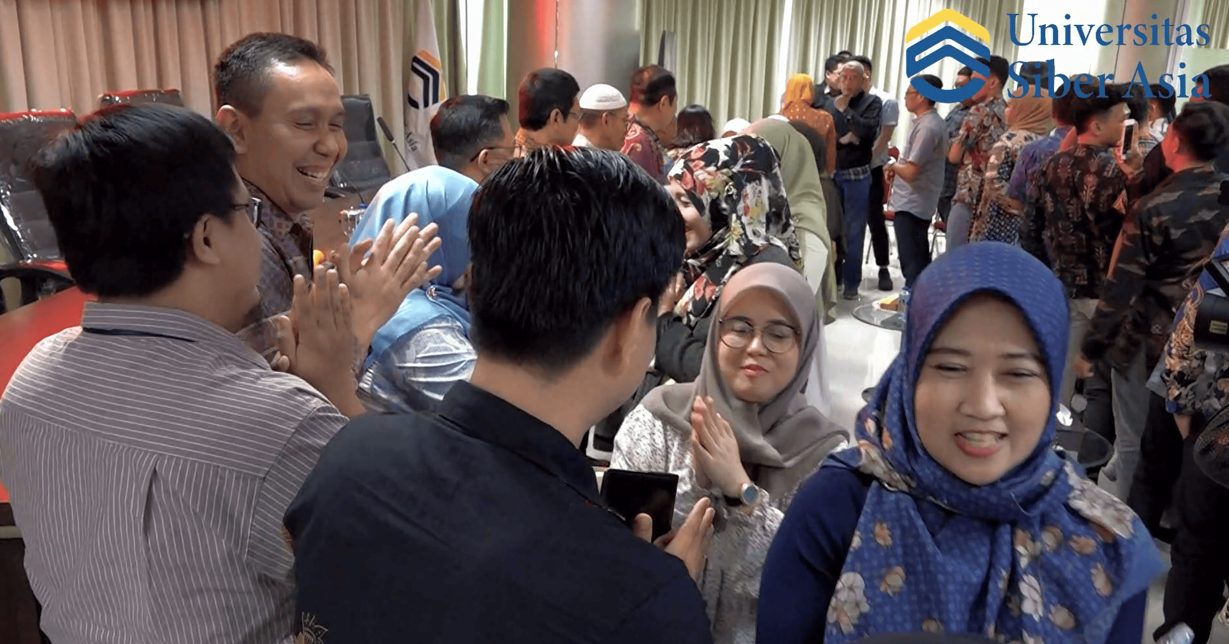 Halalbihalal UNSIA…